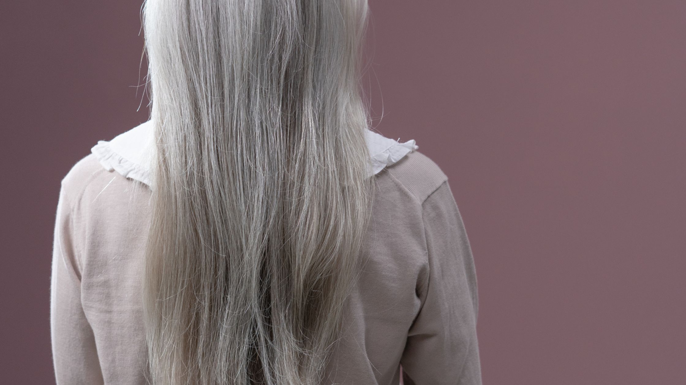 Blogs 1 How to Prevent Premature Hair Greying Naturally